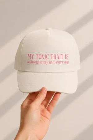 Gorra sobre perros «My toxic trait»